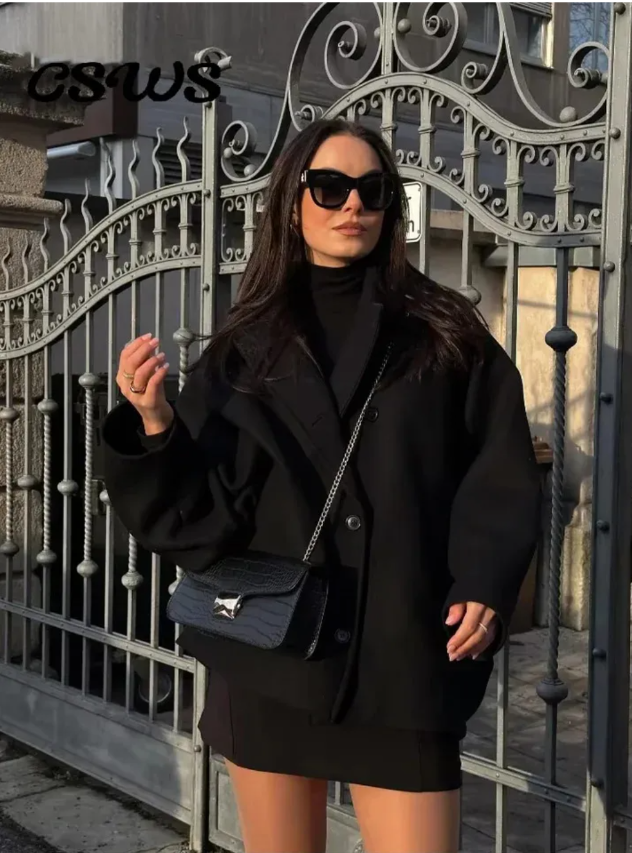 Manteau Cape Oversize Monochrome pour Femme – Chaud, Respirant et Élégant. InspireOra